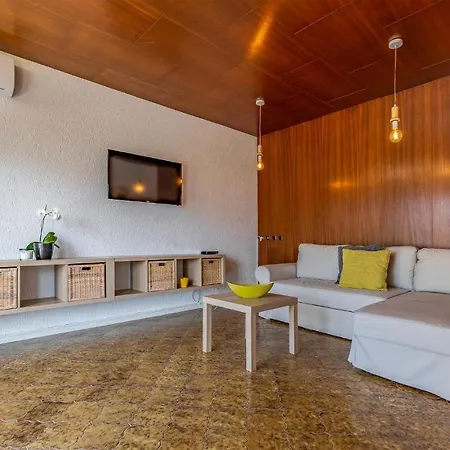5 Bedroom Awesome In Holiday home