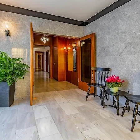 Holiday home 5 Bedroom Awesome In Medulin